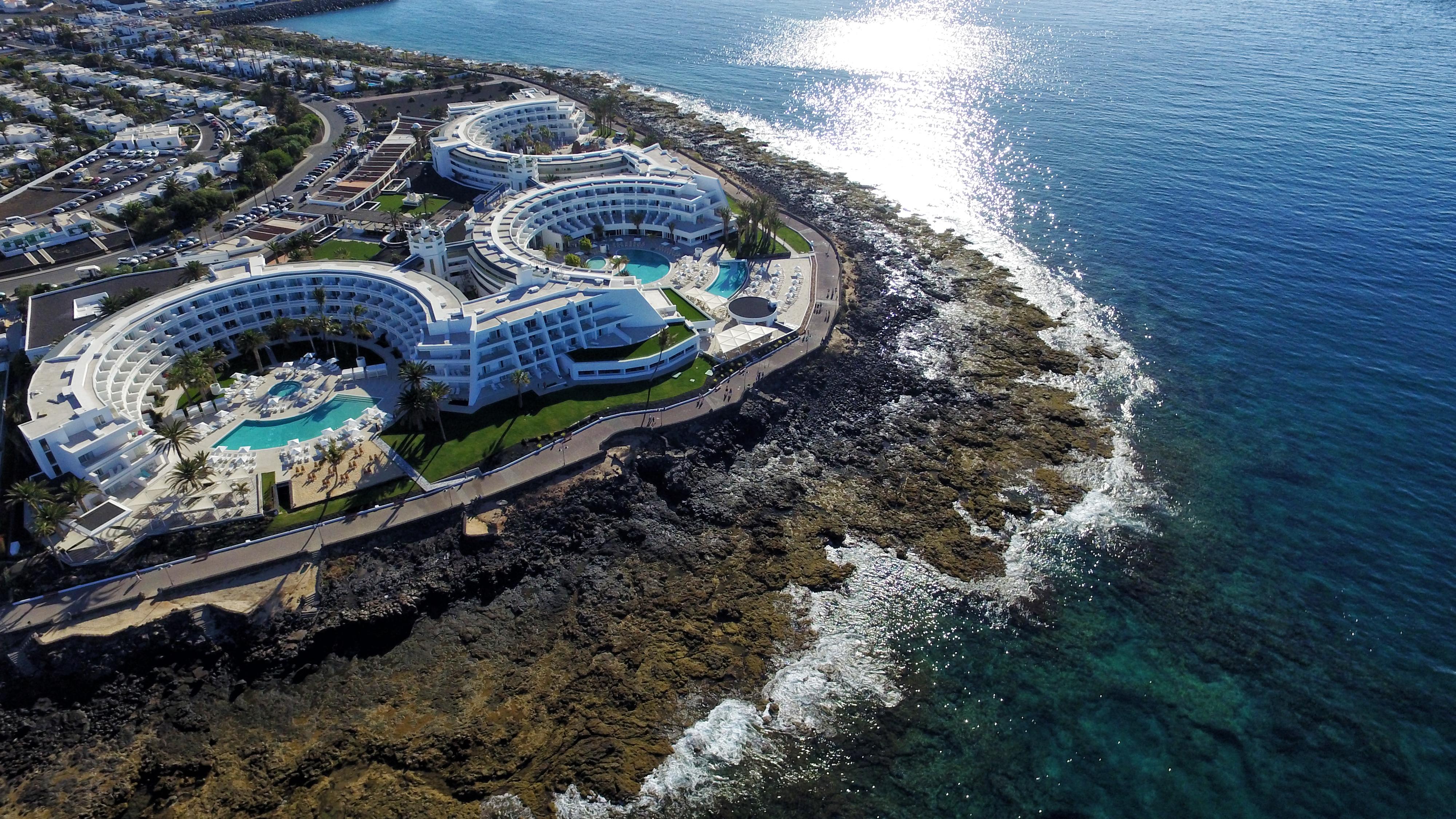 อิเบโรสตาร์ ซีเล็คชั่น ลันซาโรเต พาร์ค Hotel ปลายาบลังกา ภายนอก รูปภาพ
