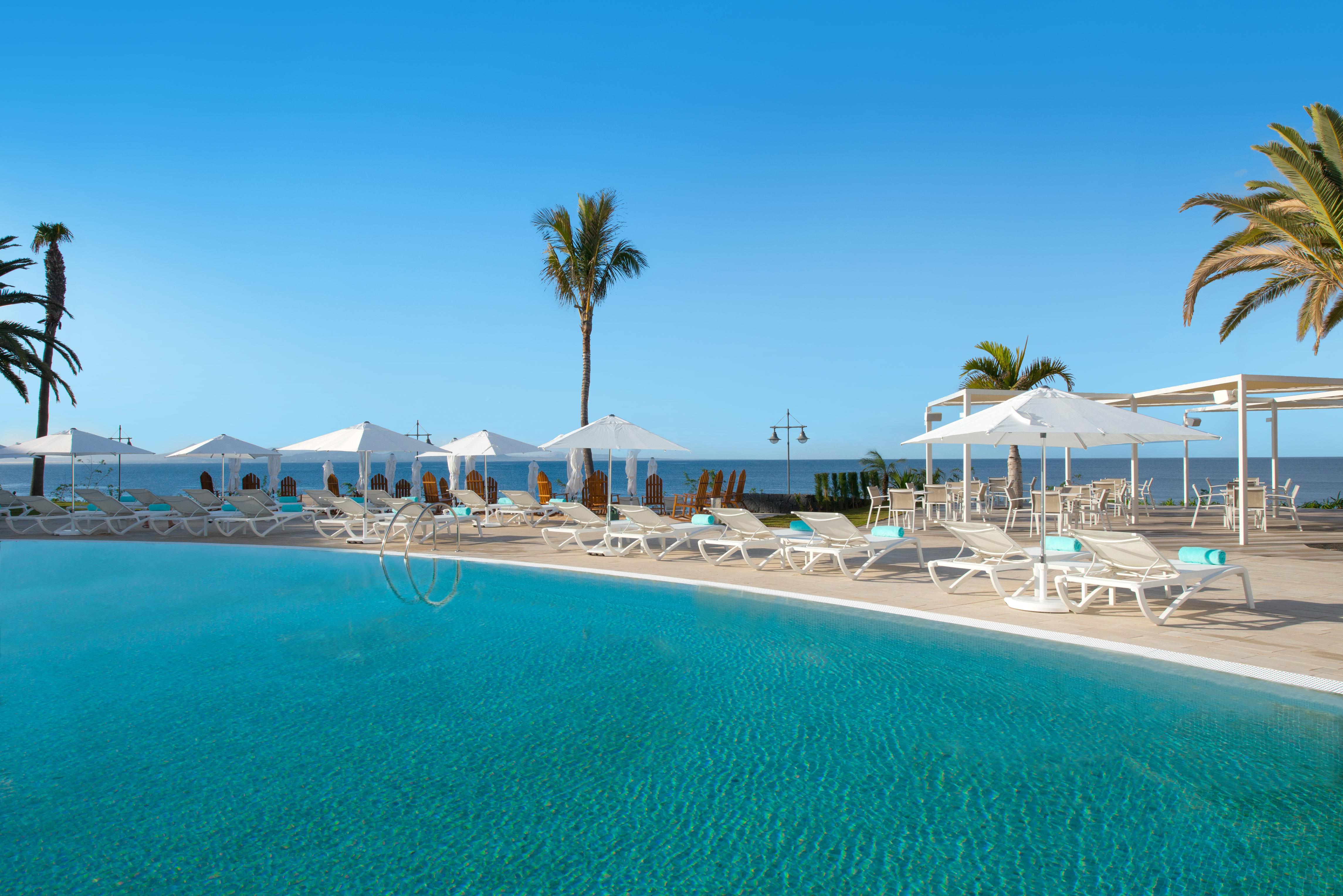 อิเบโรสตาร์ ซีเล็คชั่น ลันซาโรเต พาร์ค Hotel ปลายาบลังกา ภายนอก รูปภาพ