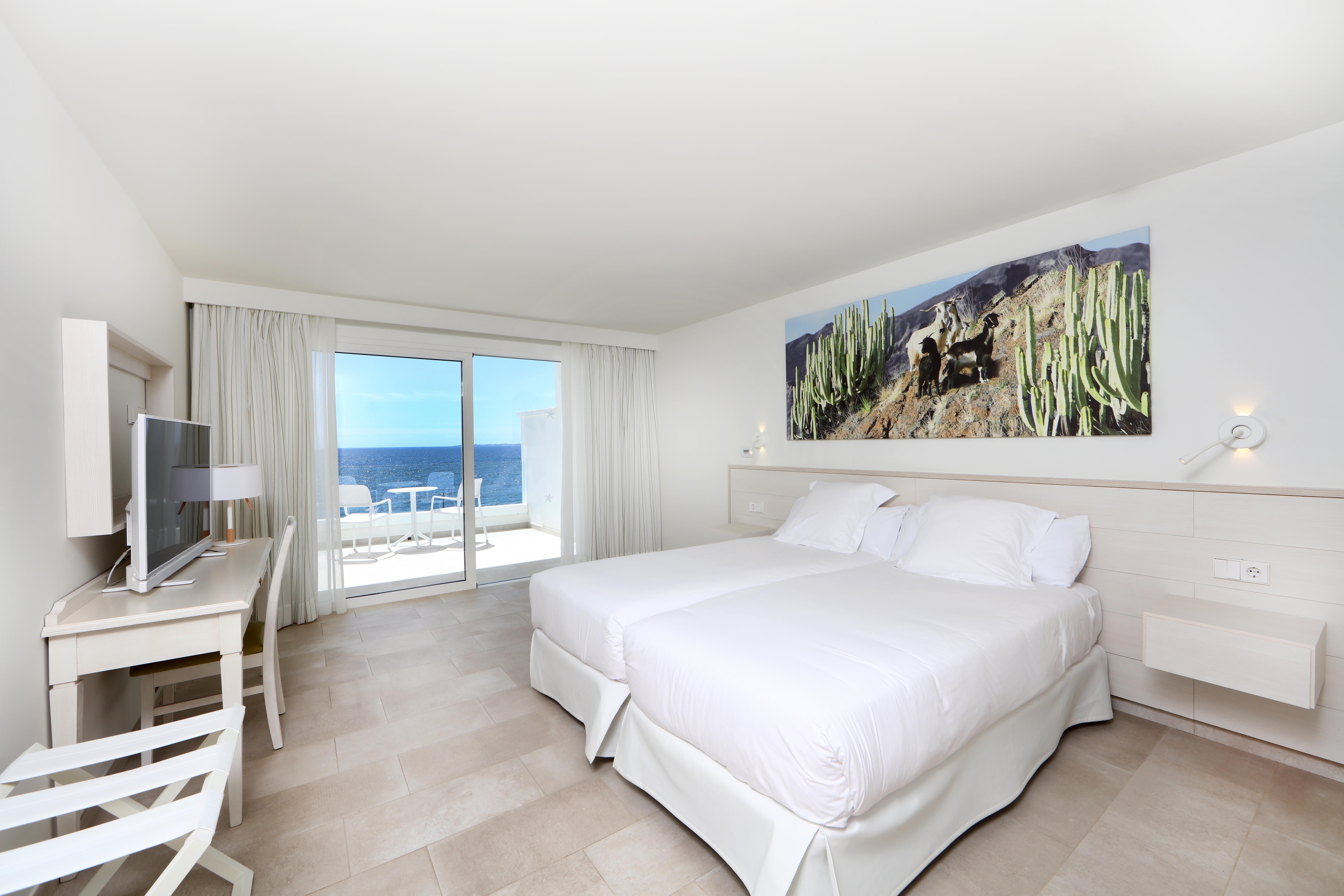 อิเบโรสตาร์ ซีเล็คชั่น ลันซาโรเต พาร์ค Hotel ปลายาบลังกา ภายนอก รูปภาพ